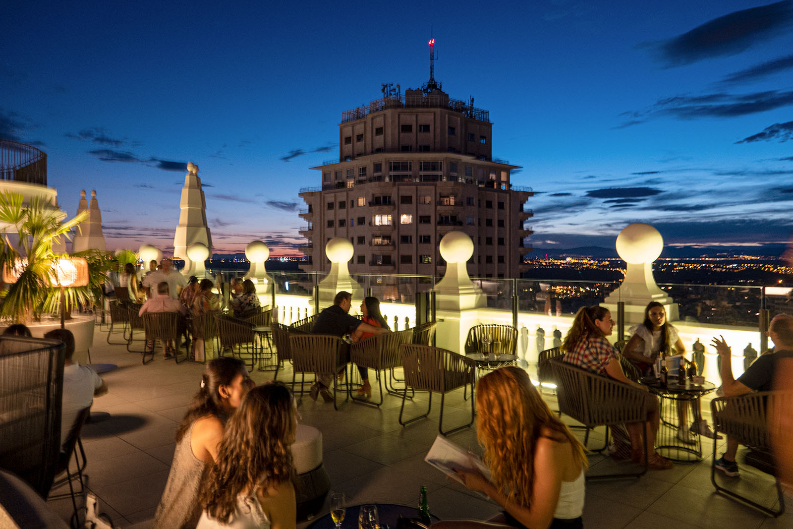 De Madrid al Cielo Sky Bar, una de las mejores terrazas de la ciudad. -  Living Madrid